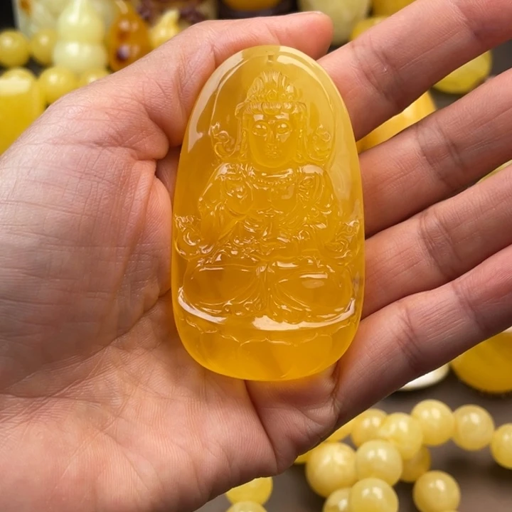 琥珀未镶嵌颈饰蜜蜡