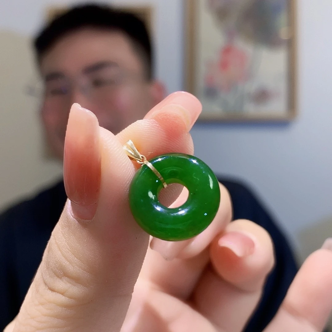 和田玉（碧玉）18K金镶嵌颈饰