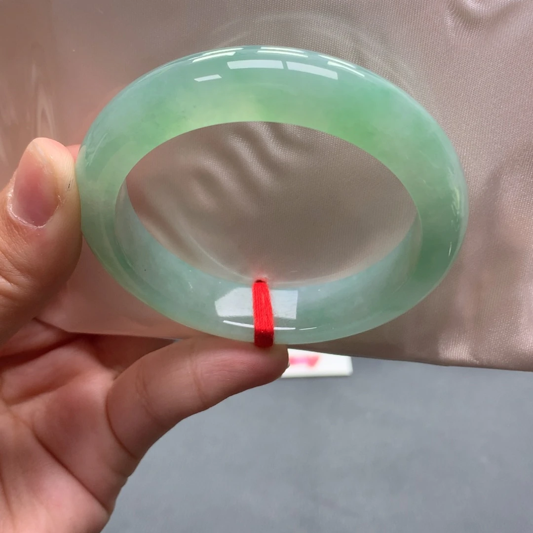 翡翠未镶嵌手镯52号52正晴阳绿