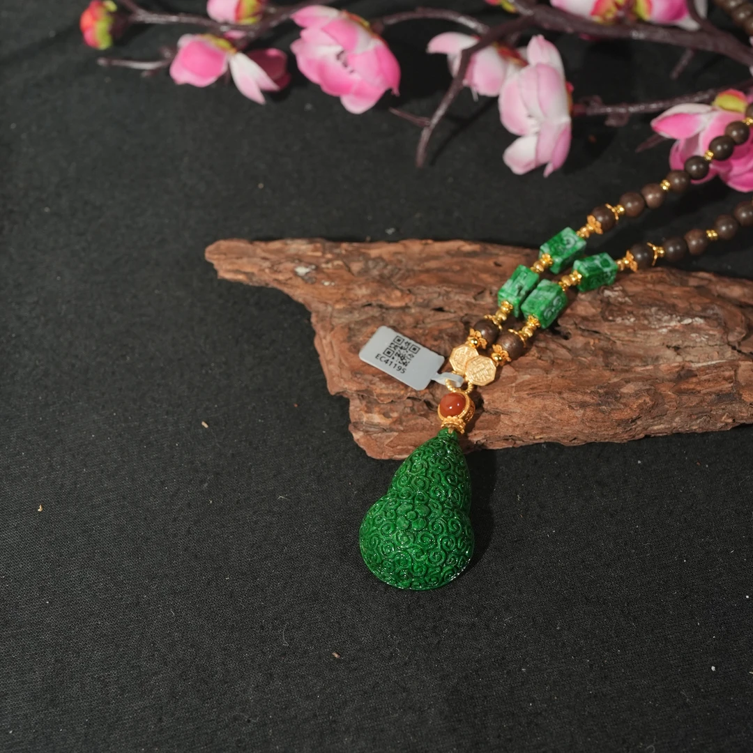 11.26香港王老板-翡翠吊坠1k199