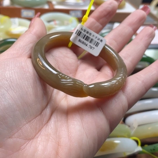 【闪购商品】和田玉手镯未镶嵌51.5