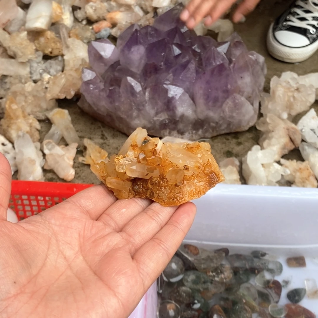 水晶原石摆件未镶嵌水晶