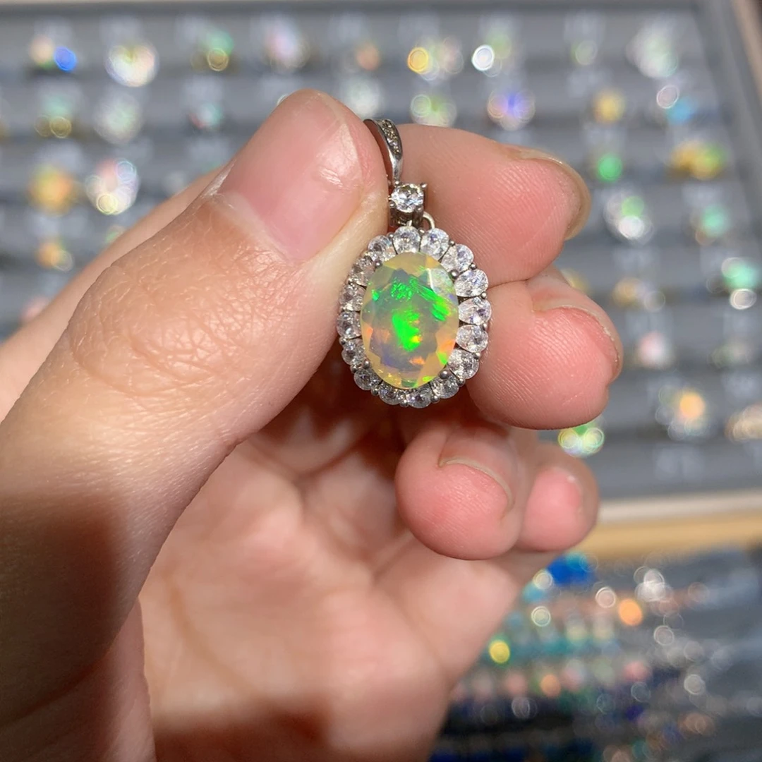 银S925镶嵌欧泊欧泊吊坠y