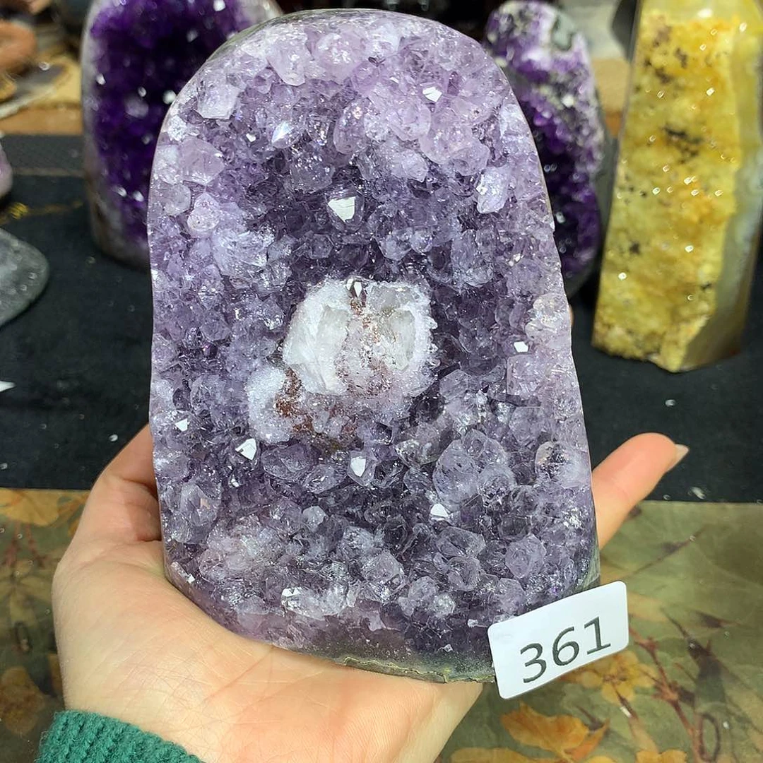 紫晶大型摆件（非配饰）未镶嵌