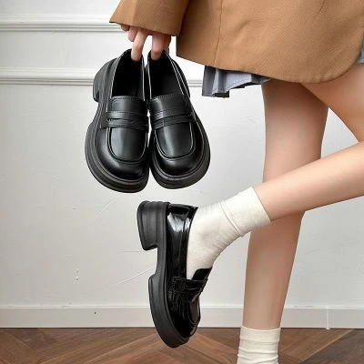 一脚蹬潮圆头厚底乐福单鞋女黑色学院风jk小皮鞋百搭英伦2024新款