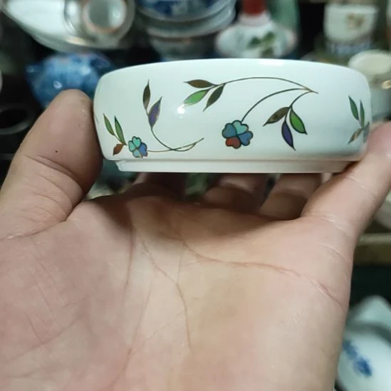 n***n茶盏瓷器活动的人了吗？