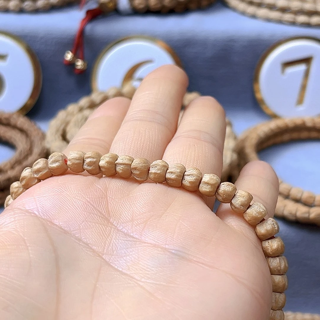 柏香籽/百香籽手串金**月