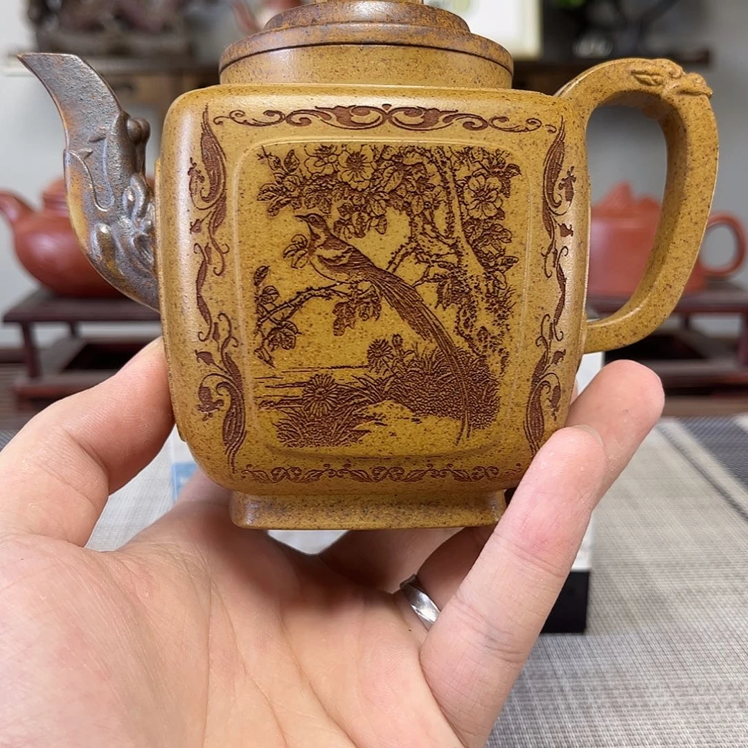 晓***风茶壶紫砂微瑕出来