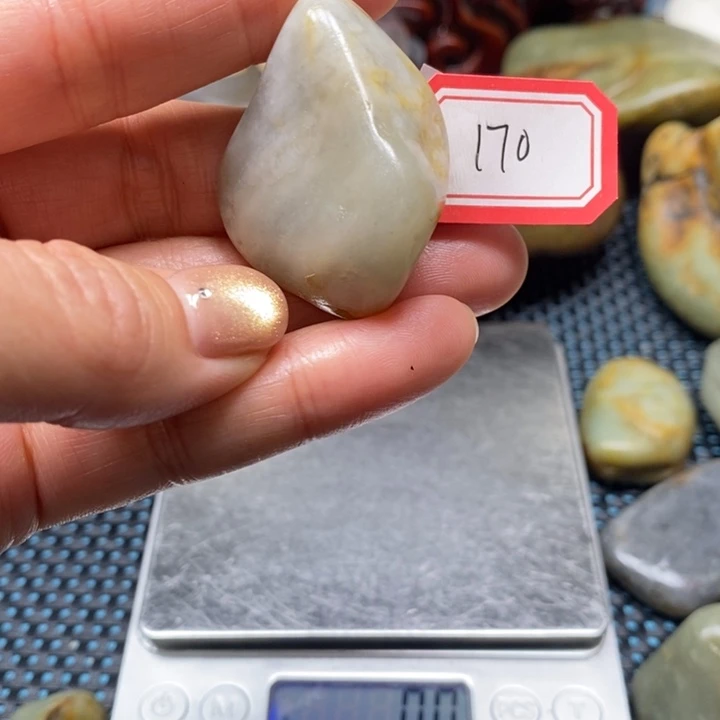 未镶嵌和田玉把件170