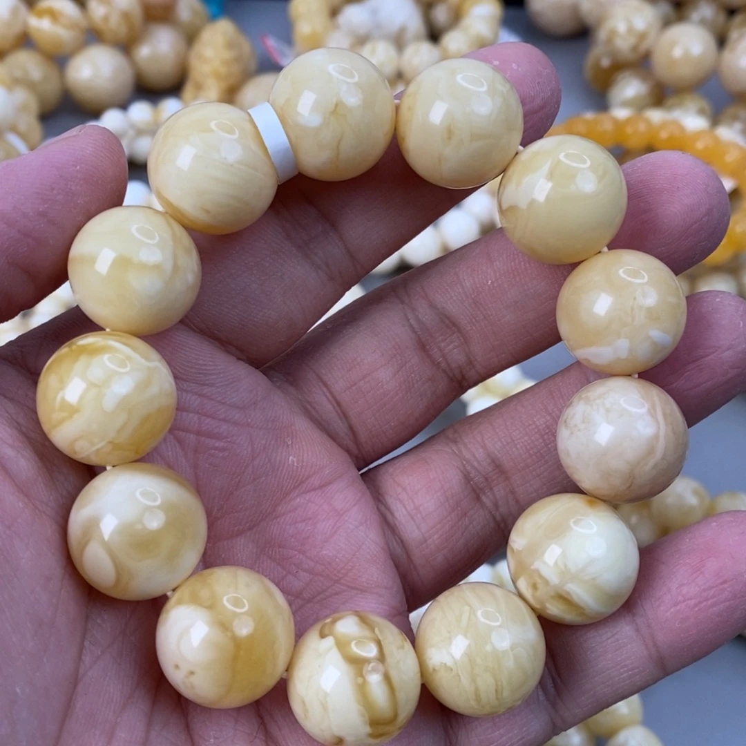 蜜蜡未镶嵌珠宝奇石18+mm  44.2g