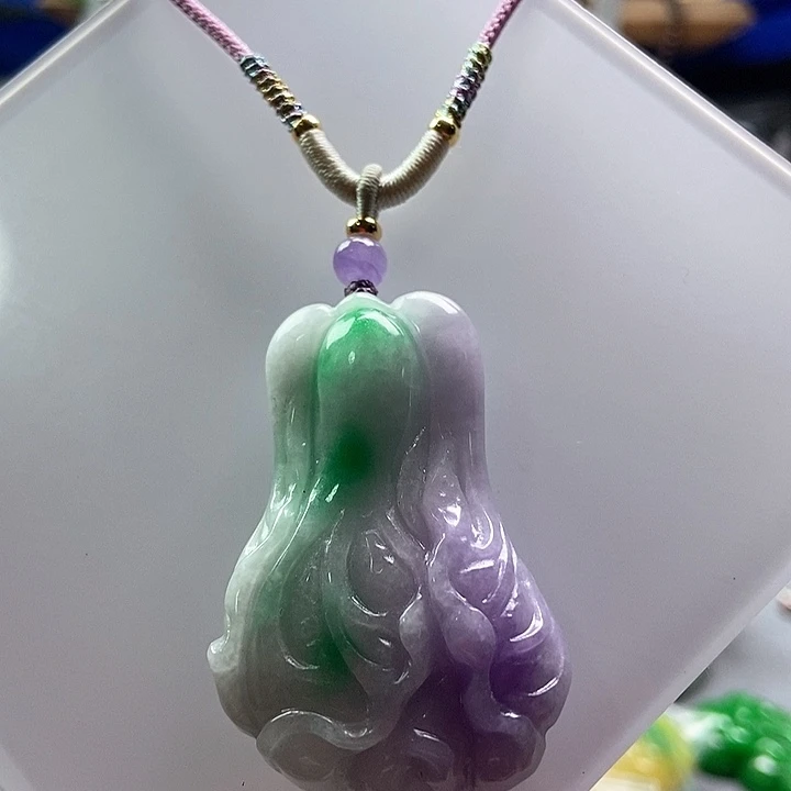 吊坠(赠链)未镶嵌翡翠