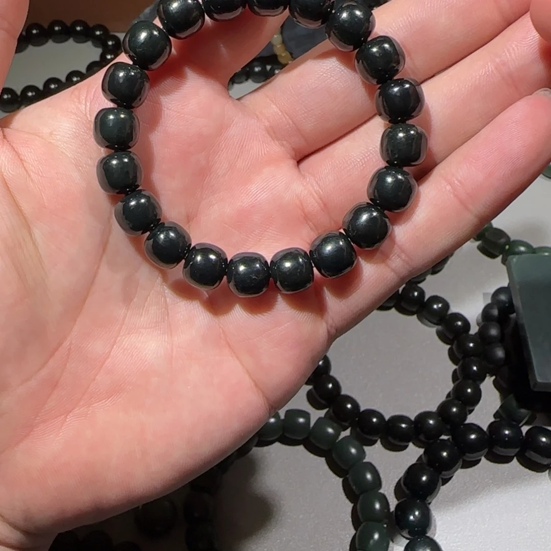 和田玉（糖玉）未镶嵌手链