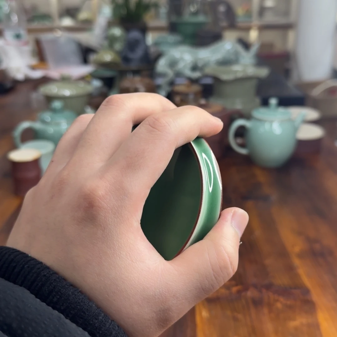 小仲龙泉青瓷微瑕8641