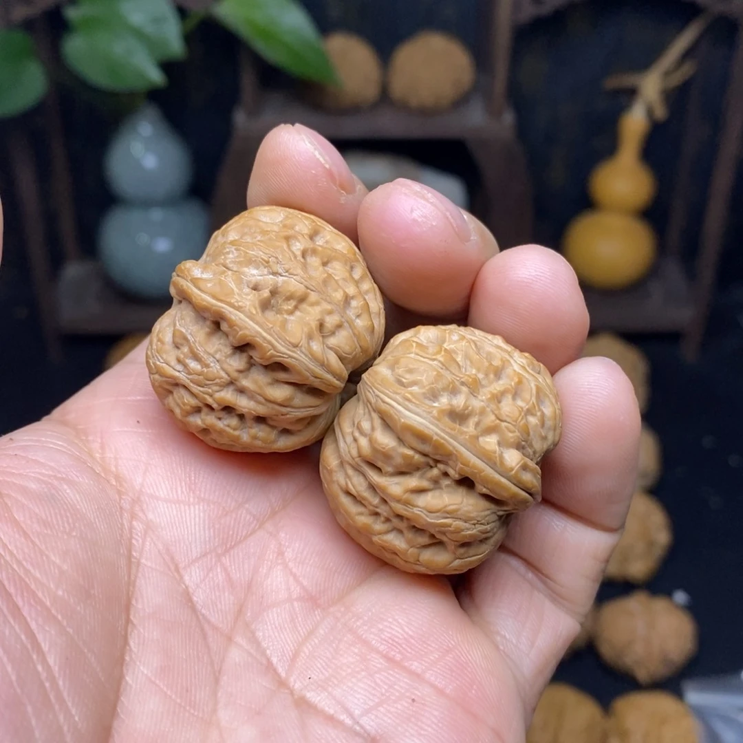 文玩核桃吊坠D****.33元宝