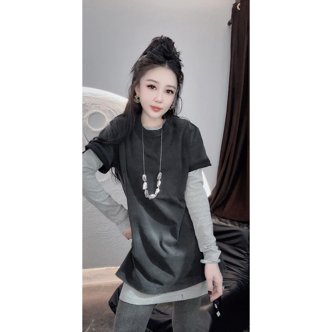 2025秋冬新款高级感圆领叠穿套装女欧货长袖打底短袖T恤两件套潮