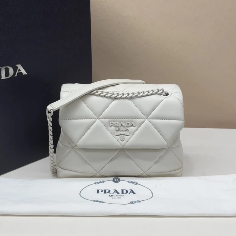 95新 Prada/普拉达 /KIKI/单肩包/16563249