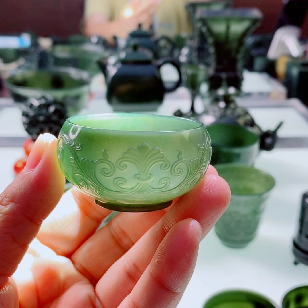 未镶嵌和田玉（青玉）摆件2****行