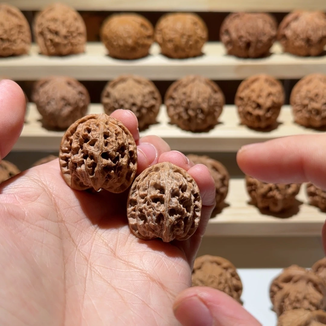 山***在吊坠文玩核桃30苹果园