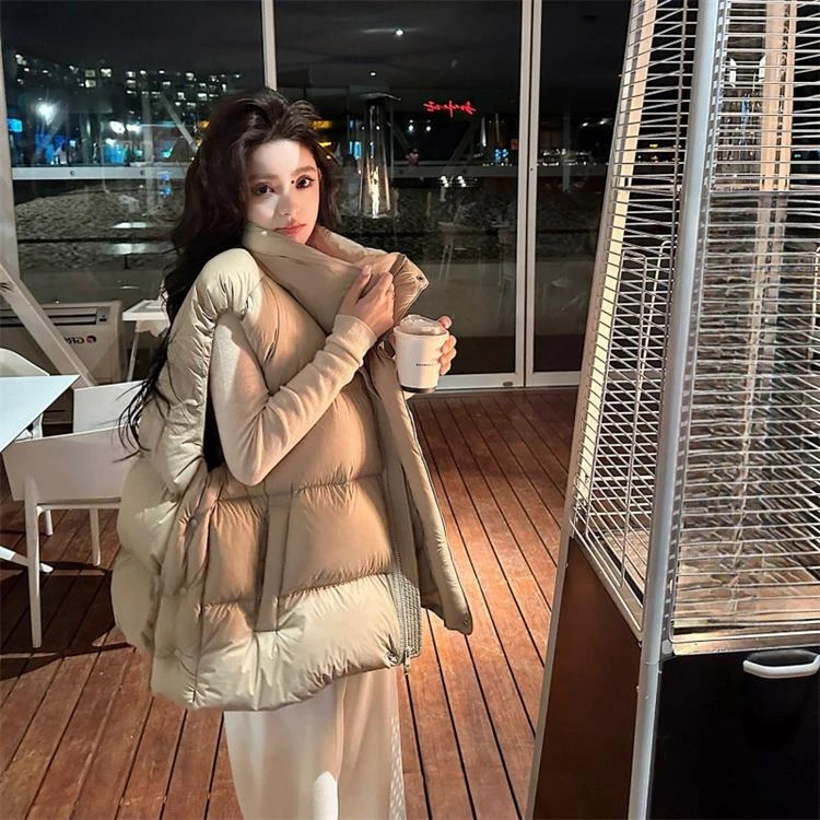 独特漂亮羽绒马甲背心女2025新款秋冬高级感坎肩外穿保暖泡芙马夹