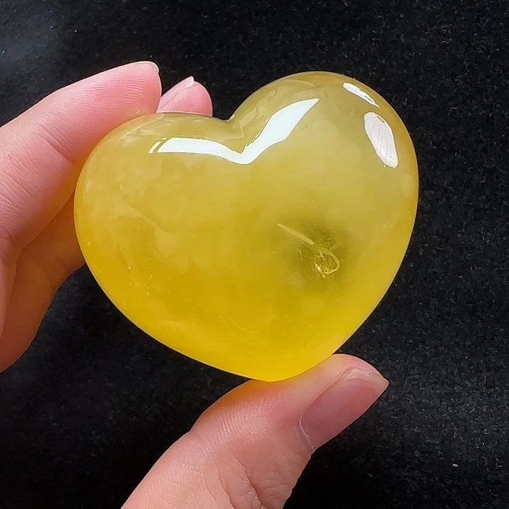 未镶嵌蜜蜡珠宝奇石