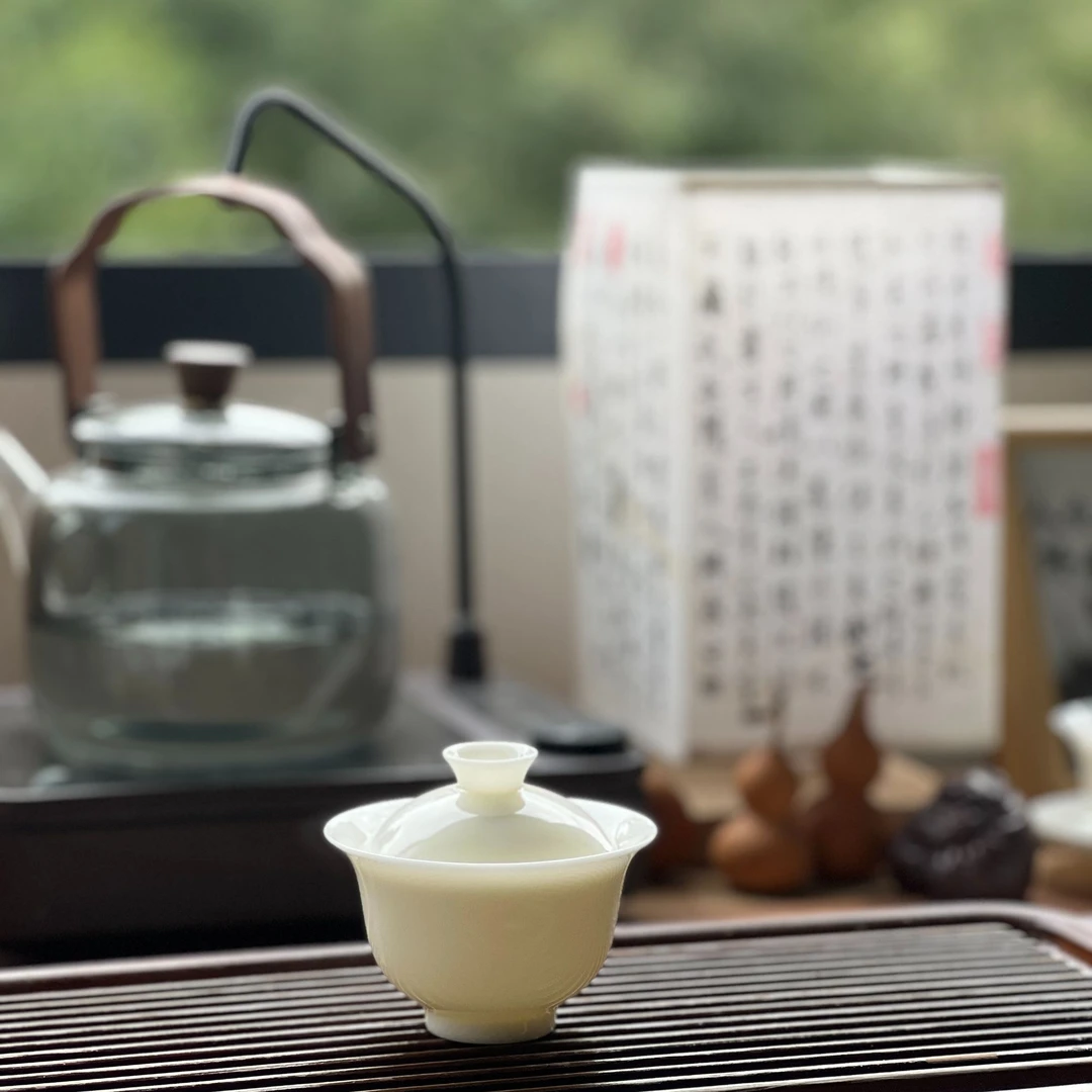 冰种釉面厚胎三才盖碗茶具简约家用小容量盖碗纯白瓷盖碗白瓷