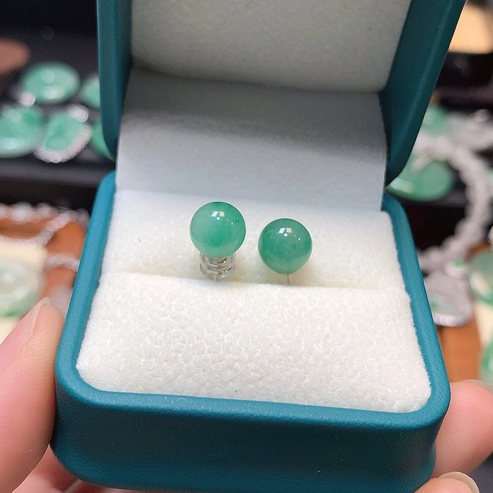 石英质玉银S925镶嵌耳钉