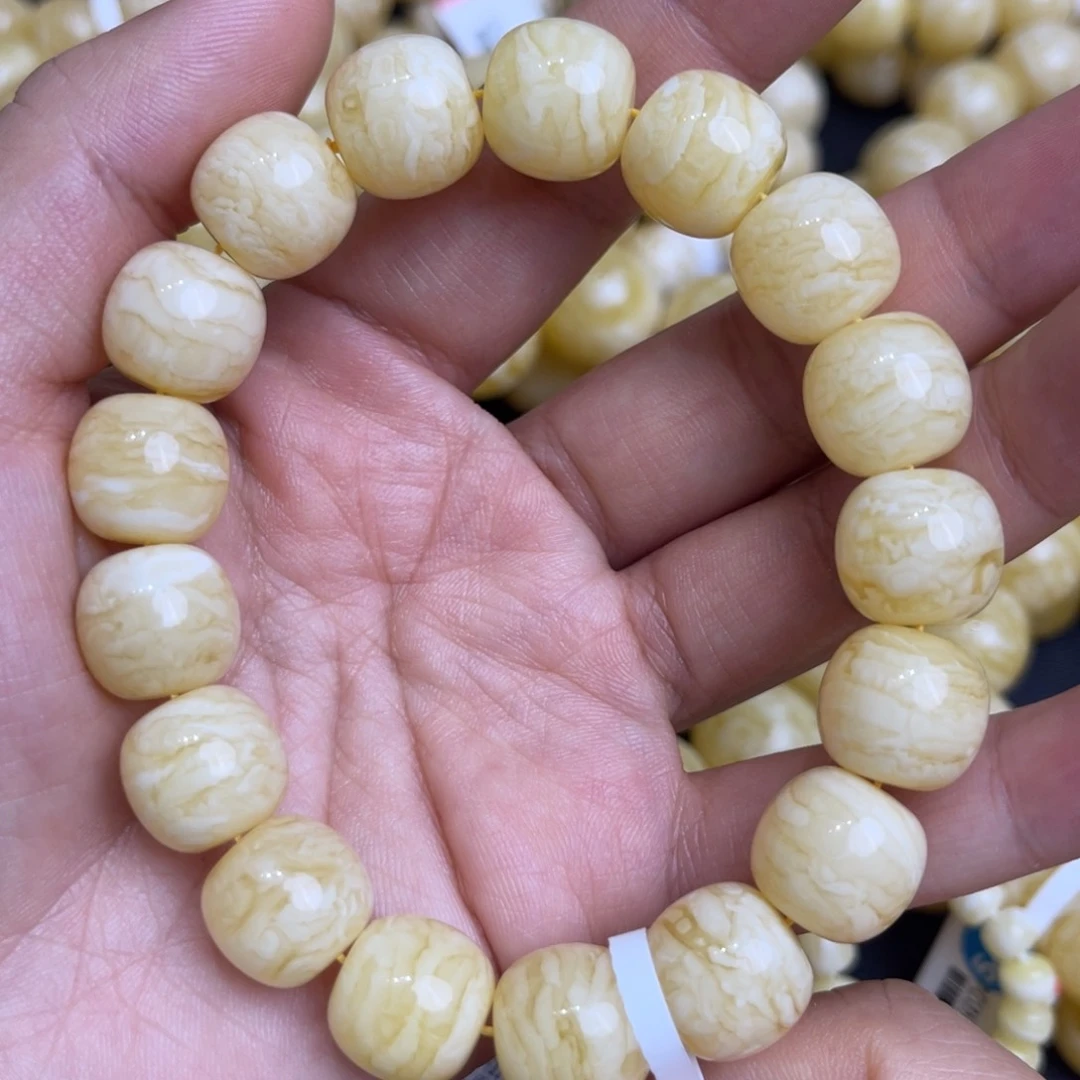 裸石琥珀未镶嵌同13