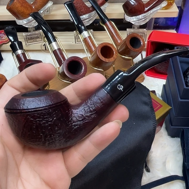 @****@烟斗也有可能成为人们