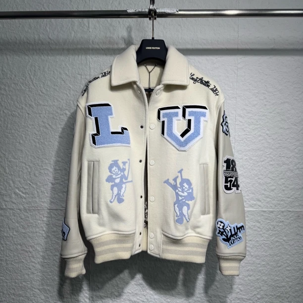 全新未使用 LouisVuitton/路易威登 50码 路易威登棒球服 兔八哥