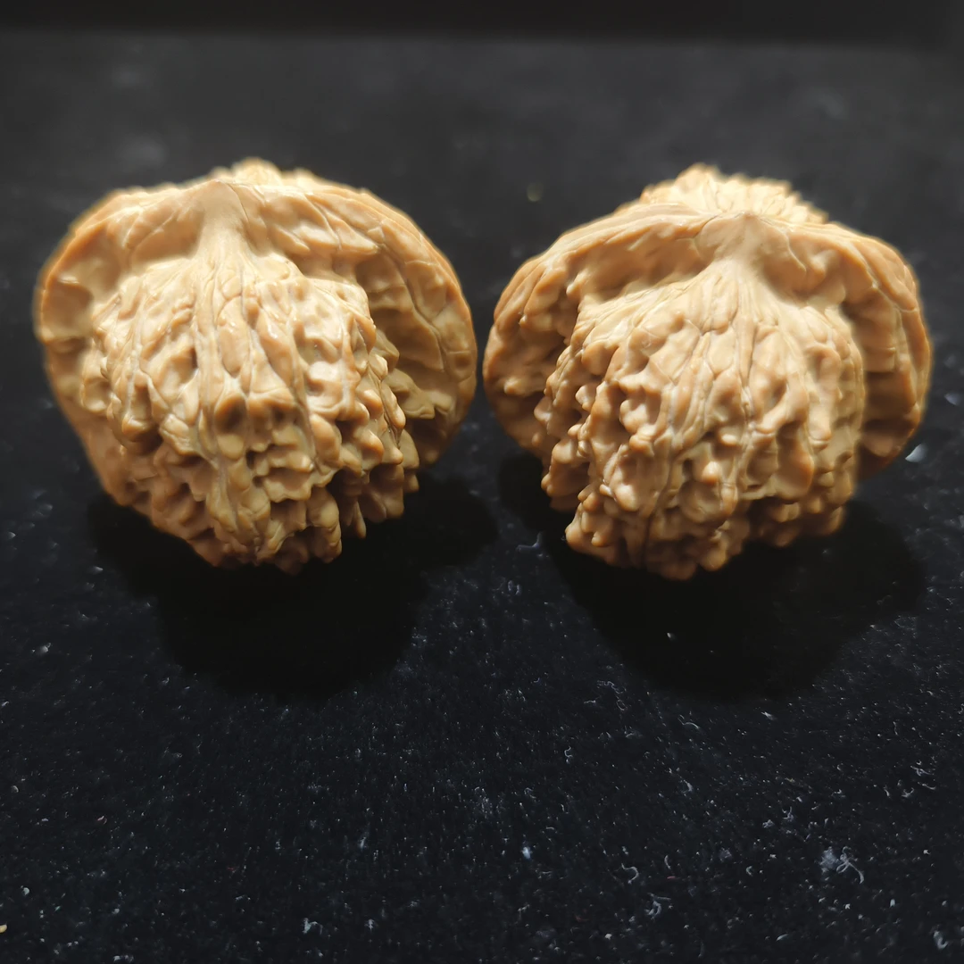 【精修南瓜楼】 文玩核桃手把件 涞水好物