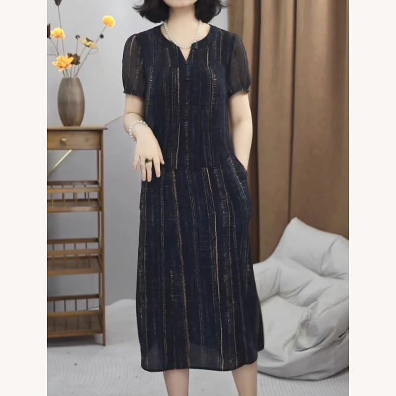 时尚妈妈气质夏季减龄连衣裙2025新款宽松显瘦裙子薄款遮肉