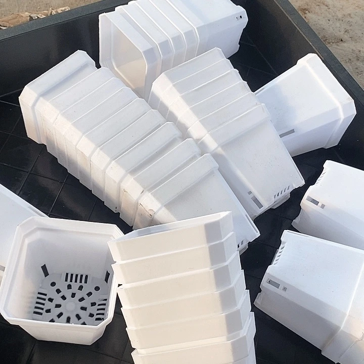 7公分白方盆60个