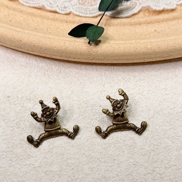 铜合金耳饰 【六六中古】孤品复古可爱小丑耳钉th6279