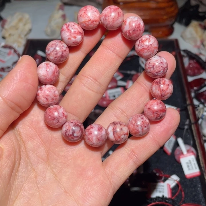 天然辰砂原石手串