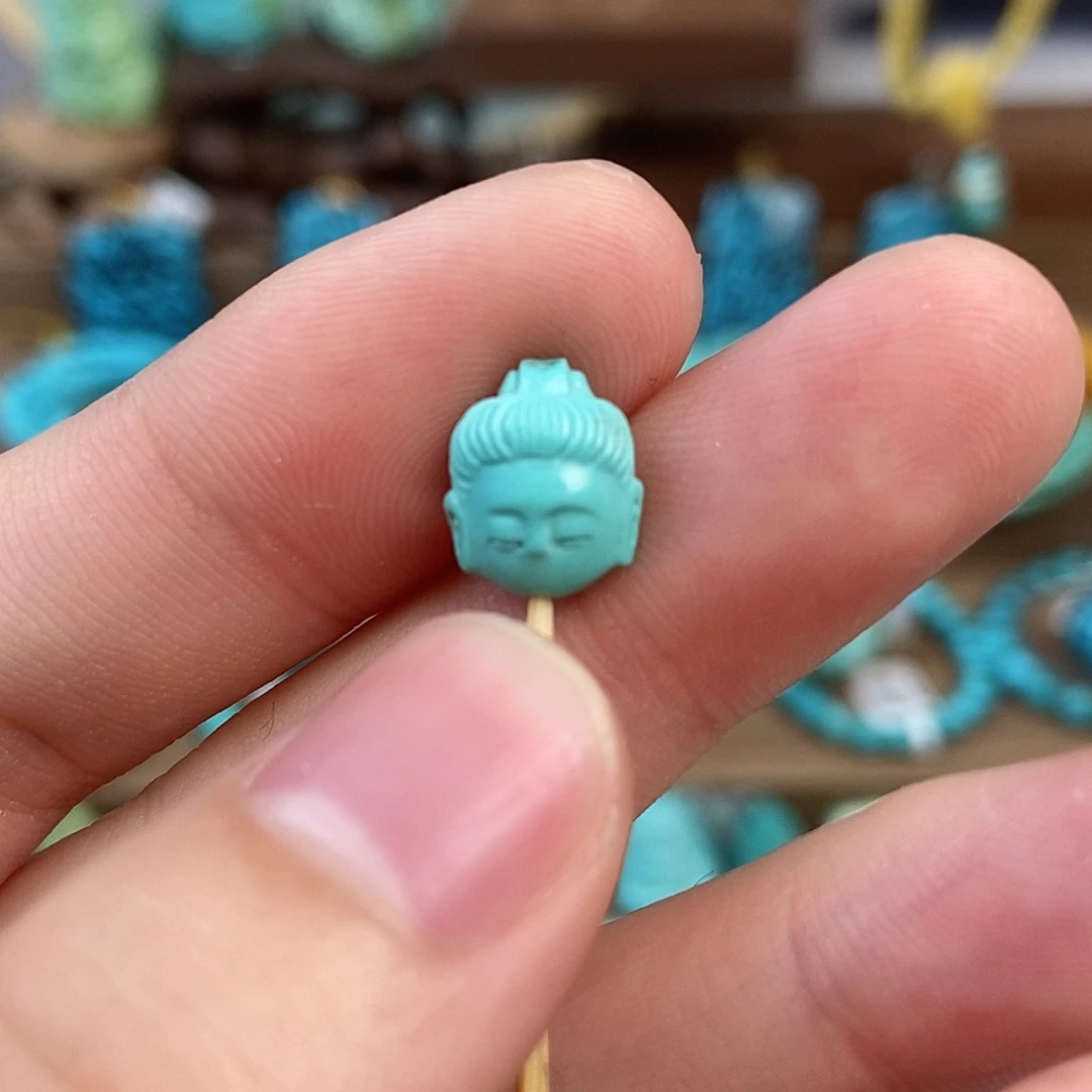 绿松石雕刻未镶嵌