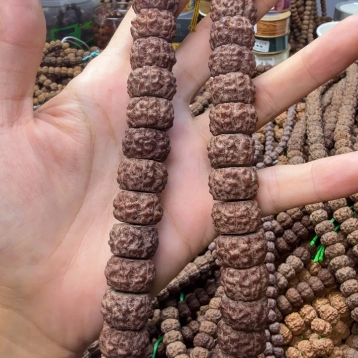 星***陌吊坠金刚菩提地藏龙藏切手持1条