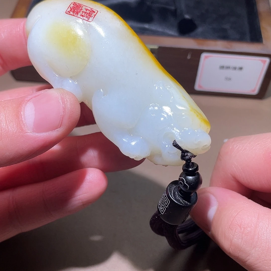 和田玉颈饰未镶嵌Z6