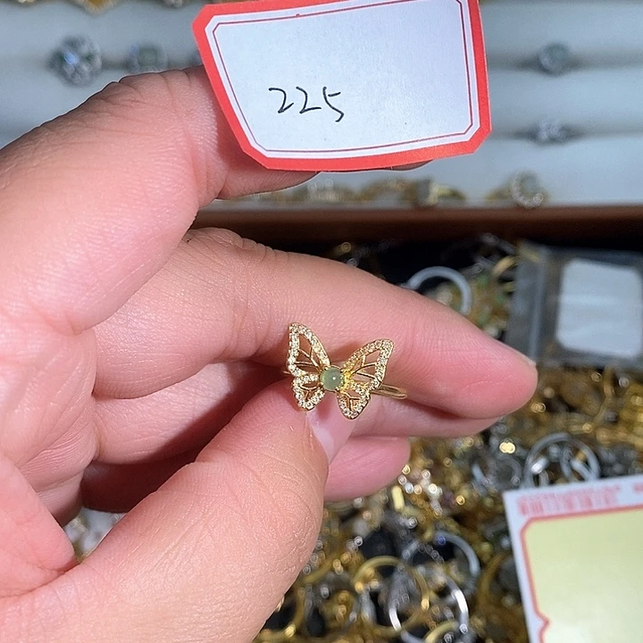 翡翠未镶嵌戒指225