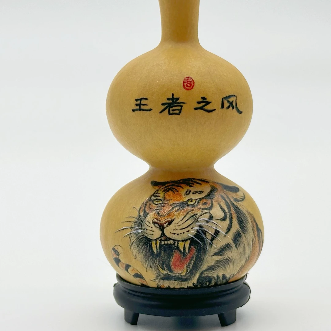 精品八宝葫芦针刺老虎王者之风