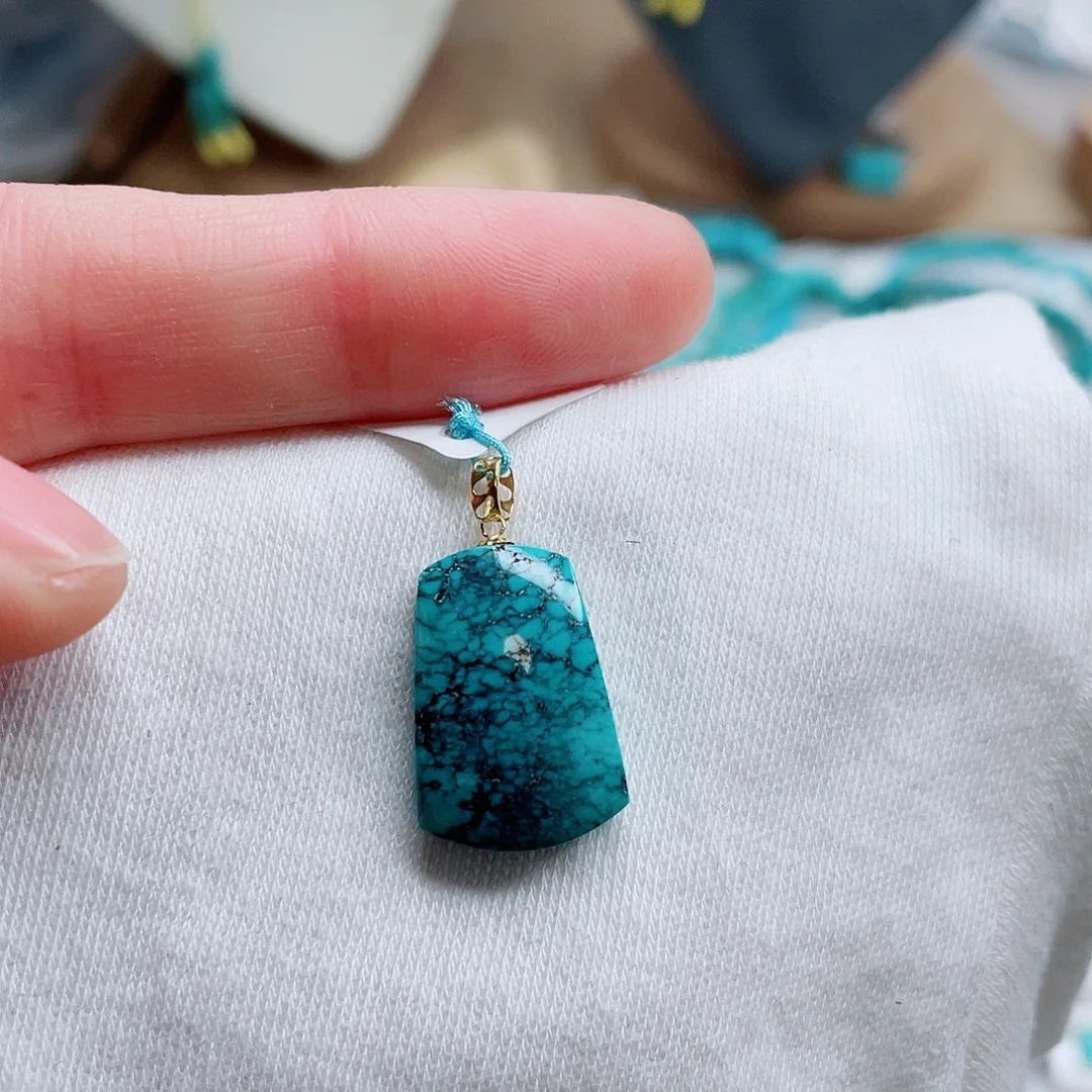 绿松石18K金镶嵌绿松石