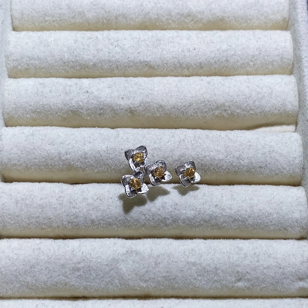 戒指银S925镶嵌水晶