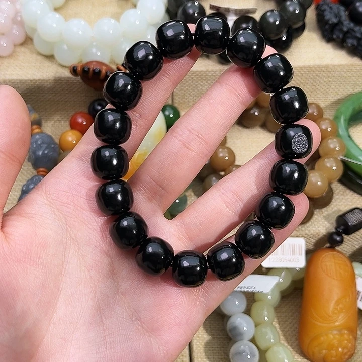 和田玉未镶嵌手串