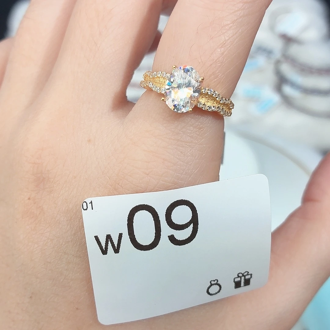 925银合成碳硅石w