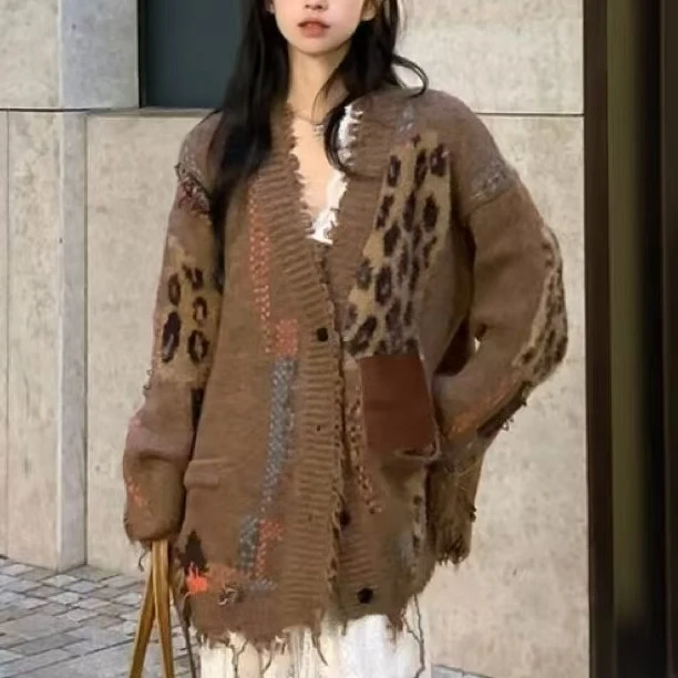 岚岚大码女装时髦精洋气慵懒风皮兜针织外套1038