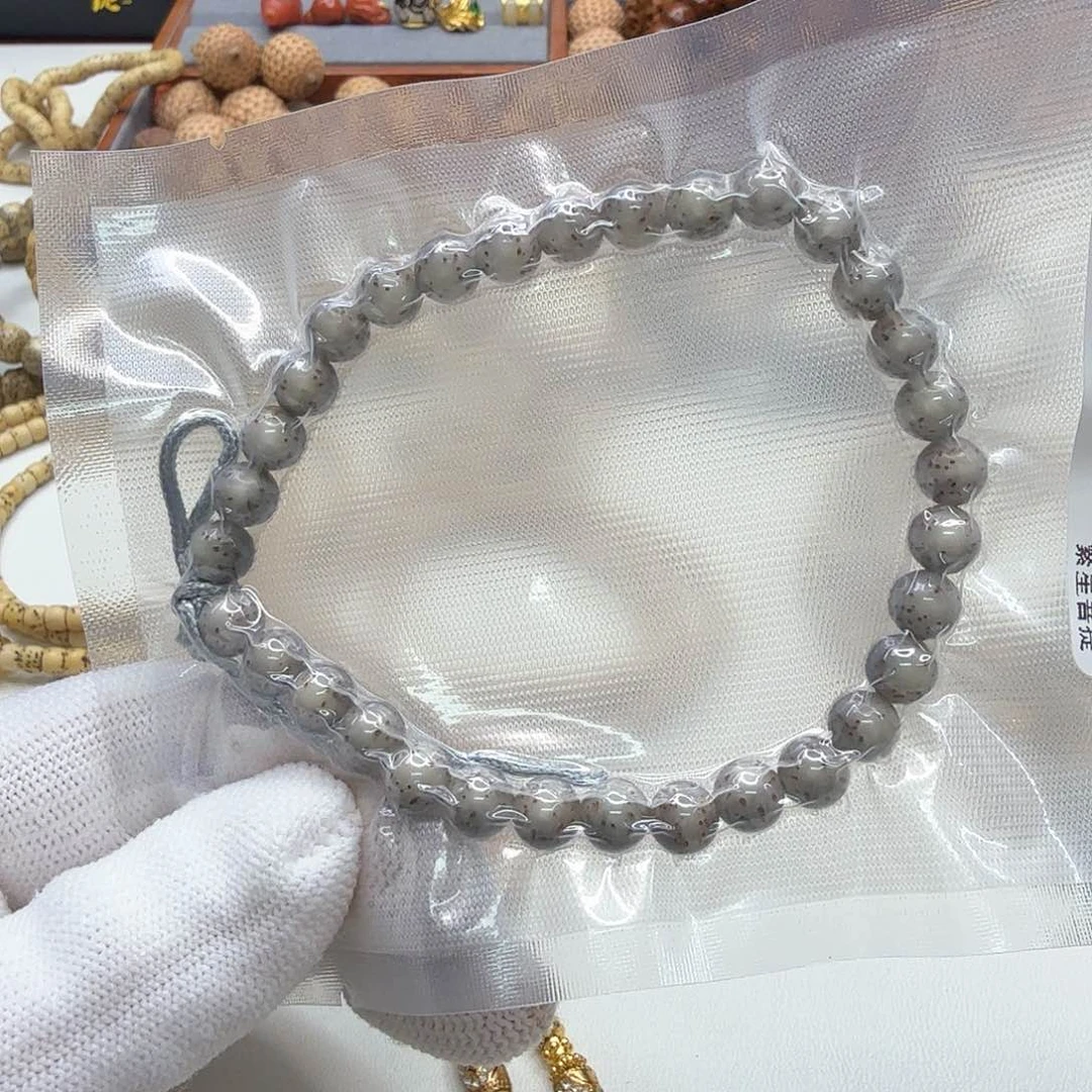 星月菩提手串33尊宠小冰糖河豚7左右手持一物一图