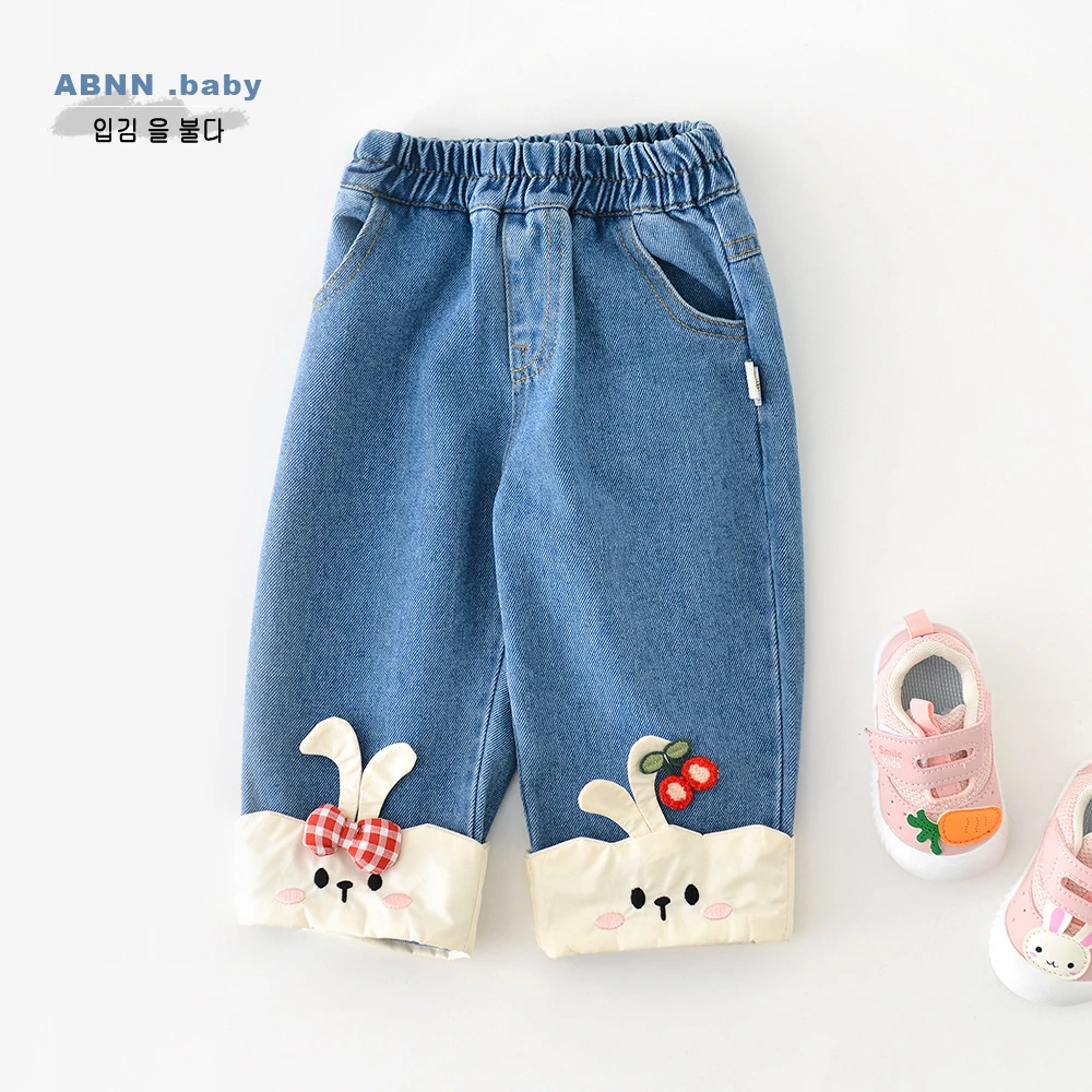 abnn女童新款春秋装裤子小女孩直筒水洗牛仔裤儿童兔子刺绣长裤