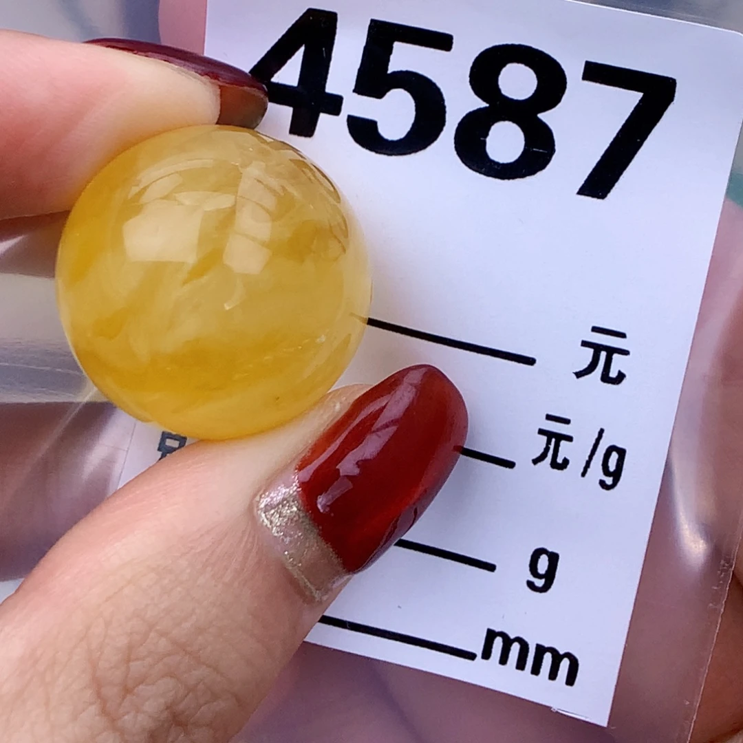 琥珀未镶嵌珠宝奇石22.1粉