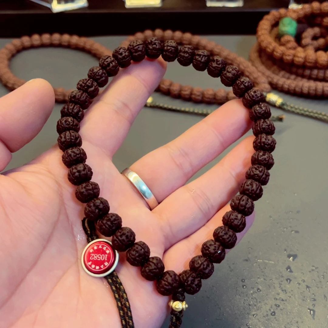 手串金刚菩提10.4纯血老树王10582