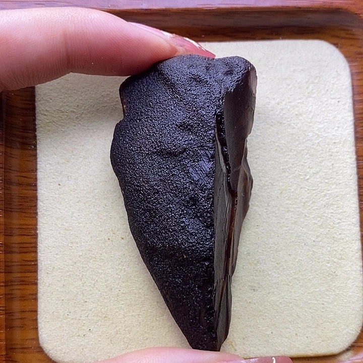 定制琥珀未镶嵌陈