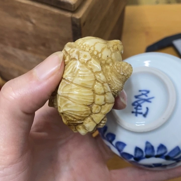 瓷中古工艺品一件